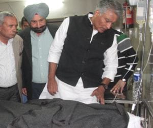  Attempt of Suicide outside Punjab CM House, Opposition Statments