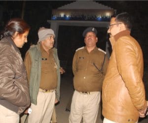 policeman killed in front of jail.