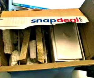 Snapdeal delivered brick instead of Smart Phone in Bangalore