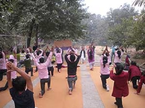 Yogadn students learned yoga