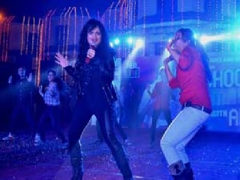 Aditi Singh Sharma Consurt Live In Varanasi