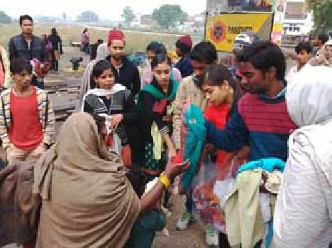 fog and cold affected the life in city