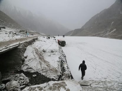 snowfall and weather update in uttarakhand
