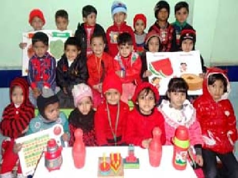 school's red colour day