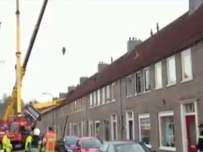 Forced evacuations in Buildings of Amsterdam due to bungled marriage proposal