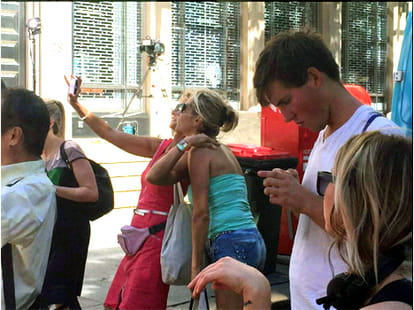 selfie is harmful for health