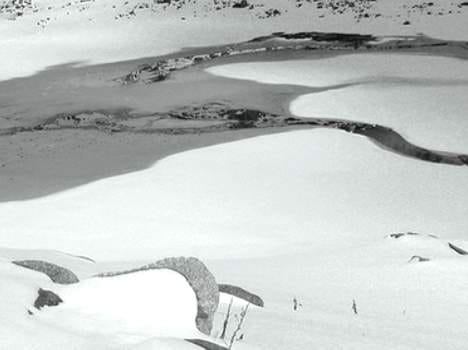 12 lives trapped in the ice desert at shikari maa velly at mandi himachal.