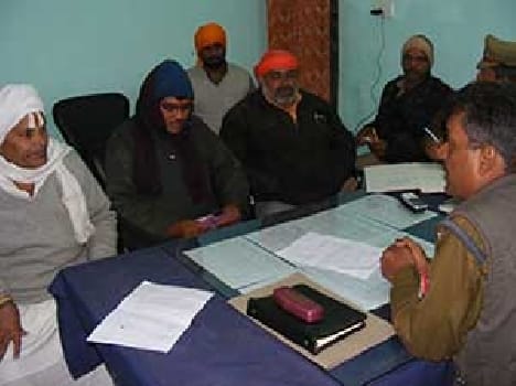 VHP leader and six arrested