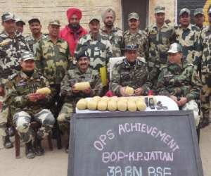 Encounter at border, 1 Pakistan traffickers killed in encounter by BSF