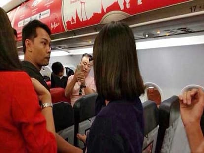 Chinese passenger threw hot water and noodles on AirAsia air hostess
