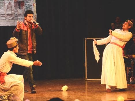 hp govt giving just 20 rupees to artist.