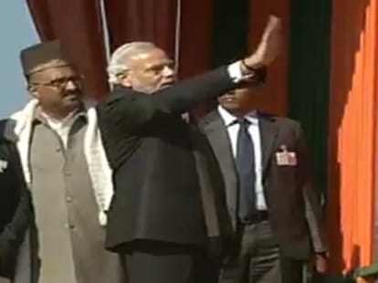 narendra modi roars at  jammu kashmir rally
