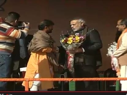 narendra modi roars at  jammu kashmir rally