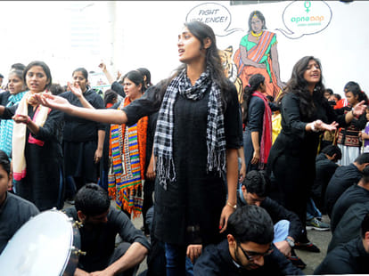 delhi gang rape accuse minor don't want to come out of jail