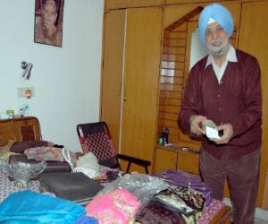 Robbery in Mahavir Chakra Awardi Late Captain House in Mohali