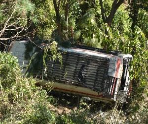 bus accident at shimla ghanahti road.