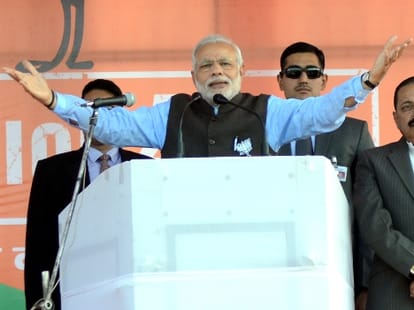 PM Modi to give 500 crore gift to Varanasi.
