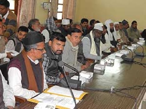 Should be tailored to target minorities Labalpasnkyk community