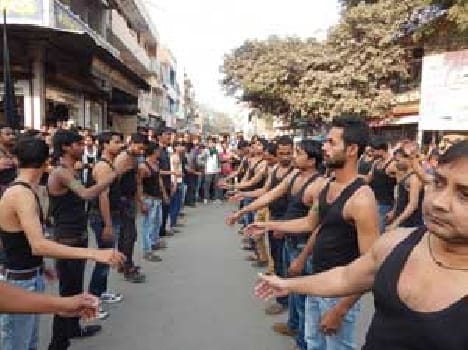If the scene of Karbala wept heard statements Ajadar