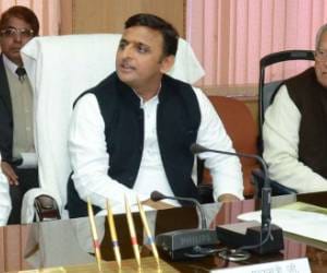 Akhilesh wants help on seventh pay commission.