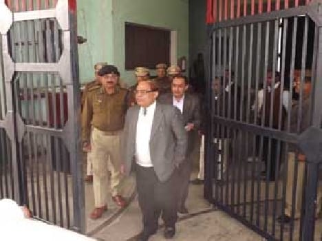 Against mobile use in jail, administration decided to plant jammer