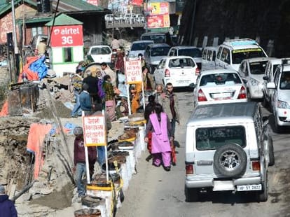 fixed fair buses in shimla city in new year.