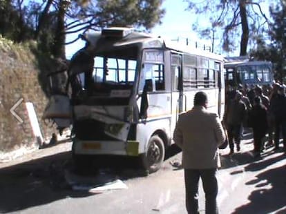 including constable 2 dead in fog