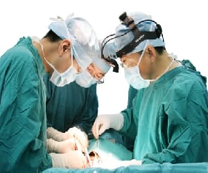 Without expertisation degree doctors doing surgery of women.
