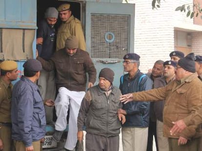 sentantional truth about sant rampal commando in highcourt hearing