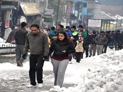 special package for tourist in shimla and manali. 