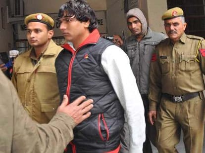 Meet to Acid Attack Victim Haryana National Player Ritu