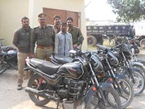 Five bikes recovered , accused arrested