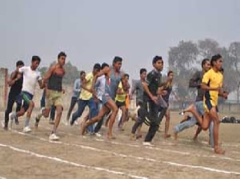 There is first the statue and virender eight hundred meter race
