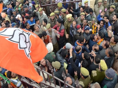 kashmir: all bjp candidates lost deposit in kashmir except one