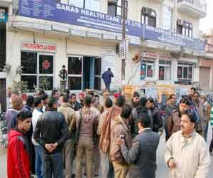death of a woman in hospital, Uproar