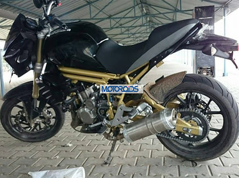 Mahindra Mojo 300 coming soon?