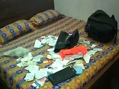 Theft in aap mla vandana kumaris house, partys donation money also stolen.