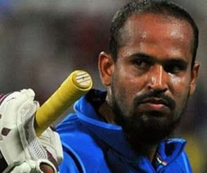 yusuf pathan slapped an spectator