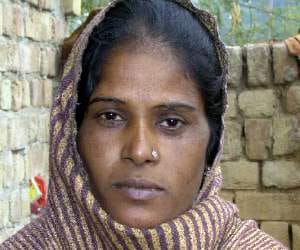 Woman jumped into fire with son to save Cop in Sirsa