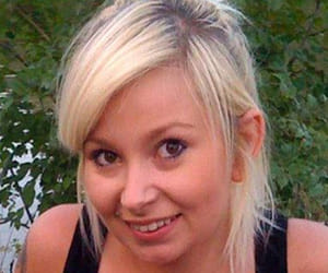 Female prison officer who exchanged love letters and sexual innuendos