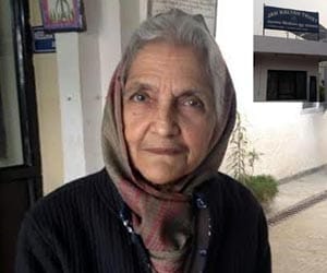 Pt Madan Mohan Malviya granddaughter Vijaya Parikh lives in lodgement