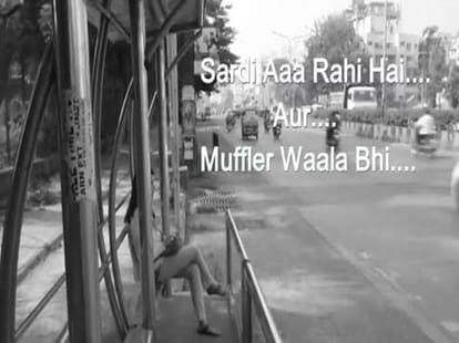AAP awarded people who made video on song 'paanch saal kejriwal'.