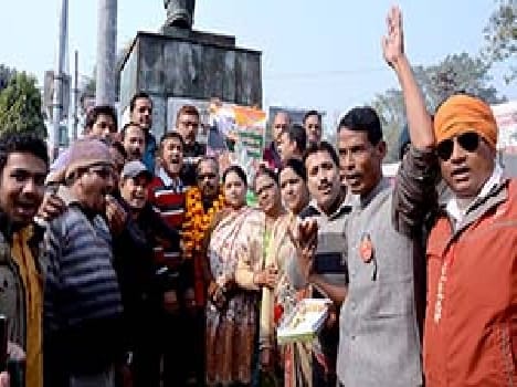 BJP members to remember the birthday of the " AB "