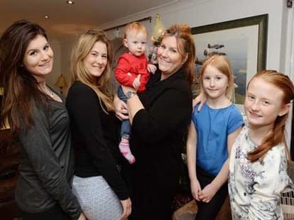 baby born whose size equals to a toothbrush