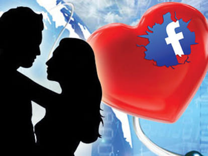 objectionable posts on facebook by fake accout in allahabad