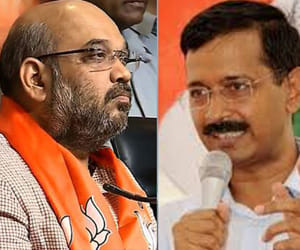 'began to dream of becoming prime minister, leaving Delhi'