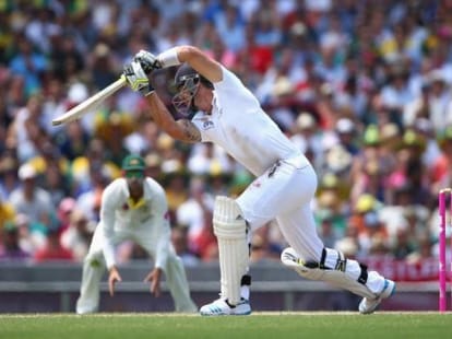 Kevin Pietersen: No England recall despite scoring 326 for Surrey