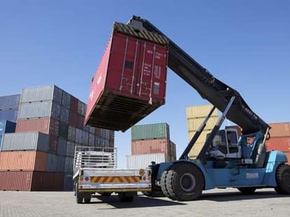 import duty on crude and edible oil increased by 5 percent