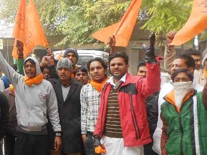 bajrang dal protest against aamir khan film PK