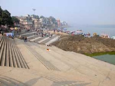 Ghat Cleaning Dispute can reach to PM Modi
